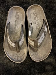 Merrell Womens Sandals. Size 6. New