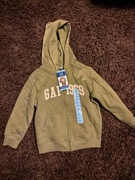 Gap Childs Hoodie. Size Small 6/7 Green