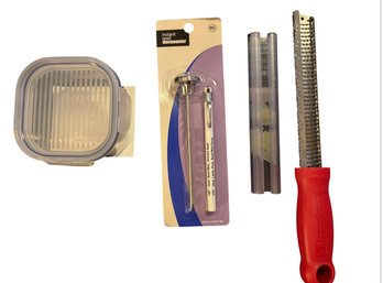 Misc Lot. 3pc Lock N Lock, Thermometer, Fine Grater. New