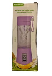 Portable & Rechargeable Battery Juice Blender. New In Box