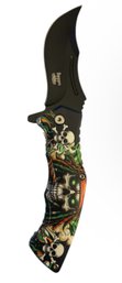 8 Skull Pocket Knife. New