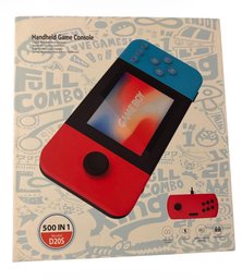 A VEGAMES D20S Handheld Retro Gaming Console. 500 Built-in Retro Games. New