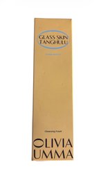 OLIVIAUMMA Glass Skin Tanghulu Shine Muscat Cleansing Foam