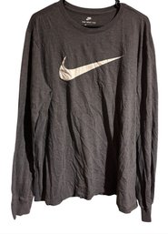 Mens Nike Long Sleeve T-shirt. Size XL