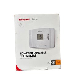 Honeywell Home RTH111B Non-Programmable Thermostat