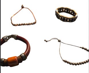 4 Bracelets