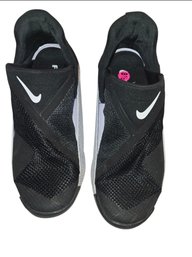 Nike Go Flyease Size 8.5