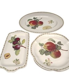 Rosina-Queens Bone China Dishes In The 'Hooker's Fruit' Pattern