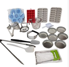 Miscellaneous Kitchen Lot