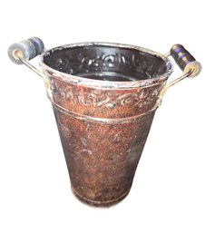 Small Classic Collection Tin