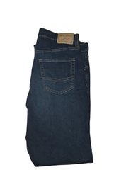 34x32 Signature By Levi Strauss & Co. Blue Denim Jeans.