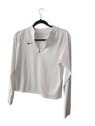 Medium NikeCourt Dri-FIT Victory Women's Long-sleeve Half-zip Tennis Top In White.