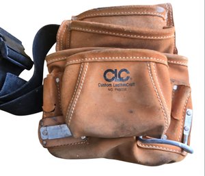Custom LeatherCraft (CLC) 10-pocket Leather Nail And Tool Bag, Model PK533X.