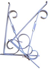 2- Decrotive Aluminum Shelf Hangers