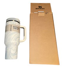 New- Stanley Quencher H2.0 FlowState 40oz Tumbler In A Patterned Finish.