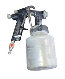 Husky HDS420 Siphon Feed General Purpose Spray Gun.