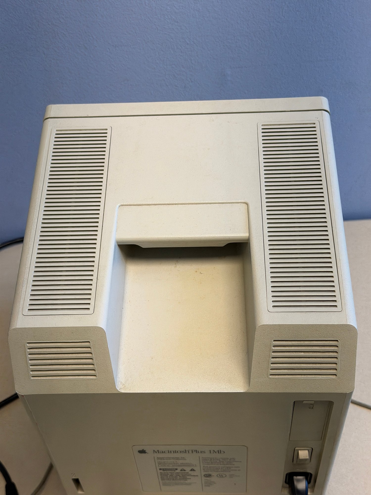 1987 Apple Macintosh Plus 1Mb Vintage Personal Computer Apple Computer ...