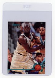 1995 Classic Rookies Shaquille O'Neal Centers Of Attention Basketball Card
