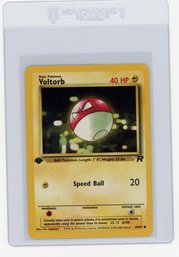 2000 Pokemon Team Rocket Voltorb 1st Edition Pokemon Card