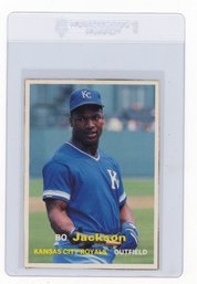 1990 SCD Bo Jackson Baseball Card