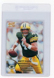 1995 Pinnacle Action Packed Brett Favre Football Card