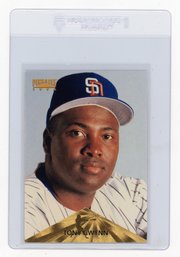 1996 Pinnacle Tony Gwynn Baseball Card