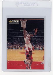 1997 Upper Deck Collector's Choice Michael Jordan Michael's Magic Basketball Card