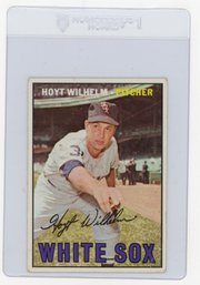 1967 Topps Hoyt Wilhelm Baseball Card