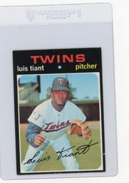 1971 Topps Luis Tiant Baseball Card