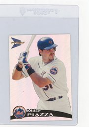 1999 Pacific Prism Mike Piazza Baseball Card