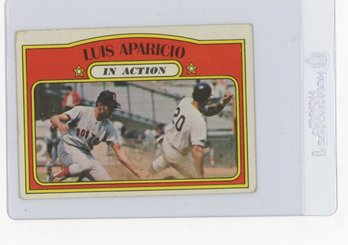 1972 Topps Luis Aparicio In Action Baseball Card