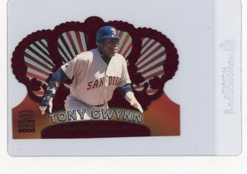 2000 Pacific Crown Royale Tony Gwynn Die Cut Baseball Card