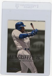 2000 Fleer Skybox Dominion Ken Griffey Jr. Baseball Card