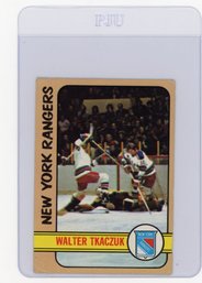 1972 Topps Walter Tkaczuk Hockey Card