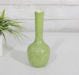 MCM Royal Haeger Green Vase  7' Mid-Century Modern Speckled Glaze Pottery