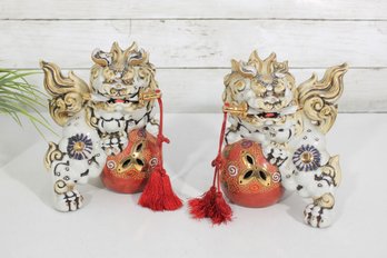 Pair Kutani Foo Dogs / Guardian Lions  Hand Painted Porcelain  7H  As-Is / Repair