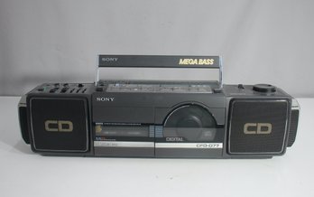 Sony CFD-D72 Mega Bass Boombox - CD, Radio & Tape Player-untested