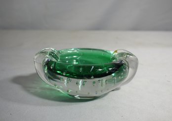 Vintage Emerald Green Art Glass Controlled Bubble Ashtray