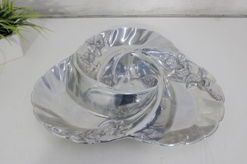 Large 18' Aluminum Serving Platter  Irises Design  Susan Stocking 1991  Alum Creation