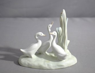 ' Pond Gathering' NAO BY LLADRO - 3 DUCKS IN GARDEN