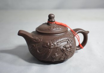 Old Chinese Marked Yixing Pottery Zisha Dragon Pattern Wine Pot Teapot