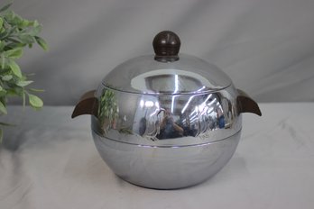 Vintage Mid Century West Bend Penguin Ice Bucket /Hot Cold Server TEAKWOOD Handle And Topper