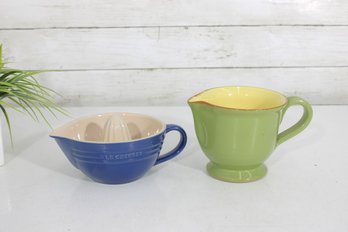 Le Creuset Citrus Juicer & Vietri Pitcher  Colorful Stoneware Kitchen Set (2 Pcs)