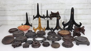 Lot Of Vintage Wood Display Stands & Easels  Mixed Sizes & Styles