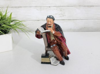 Royal Doulton The Professor Figurine HN 2281  Seated Scholar Reading  7' England