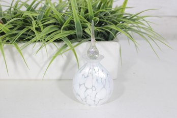 Art Glass Perfume Bottle W/ Tear Drop Stopper  Iridescent White Crackle Design