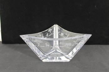 Vintage Mikasa Crystal Safari Bowl  Etched Wildlife Glass Dish  11 X 10 X 6