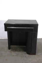 Vintage Singer Sewing Machine With Black Wooden Cabinet And Fold-Out Table