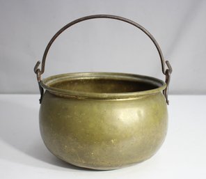 Vintage Brass Cauldron With Swing Handle  Rustic Decor Or Collectible-7' X 9' Round