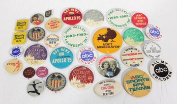 #1-Large Lot Vintage ABC TV Network & Event Pinback Buttons  Apollo, Sports, News, Saturday Night Live
